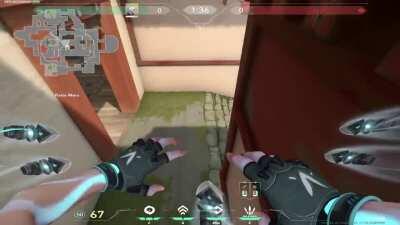 Spot to hold mid with Jett's ult.