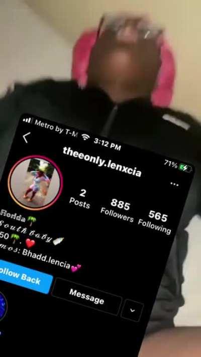 She said she wanted too get famous !!💀