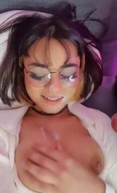 [Reddit] Me when I see a big cock in my DM's