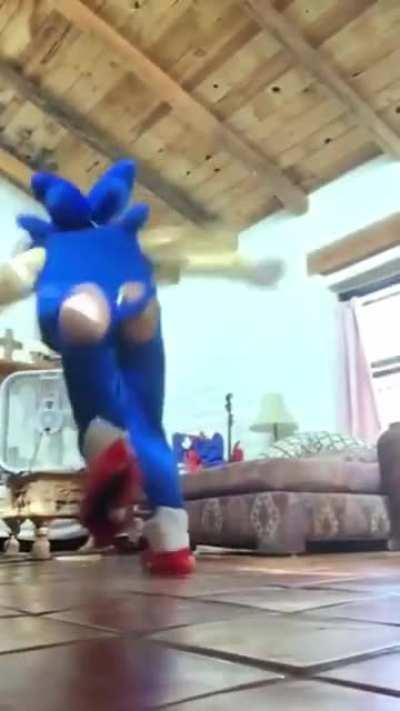 We've all seen this but god damn hes fast