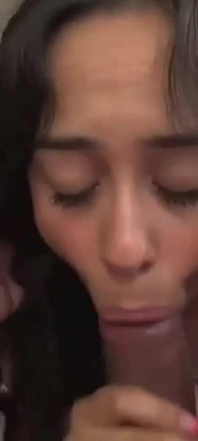 This hotwife loves showing off