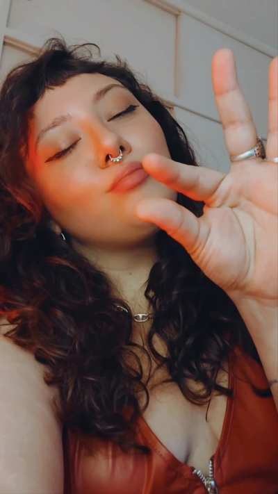 Show me what makes you so insecure. Come on, take off your pants and let me see what you're trying to make me moan with... Spoiler alert: you won't be able to. But you can make me laugh.