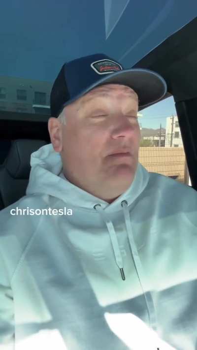 Cybertruck owner vows to help Tesla sell more cars after his Cybertruck gets keyed