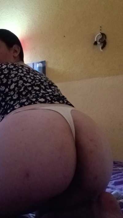 shut up and sniff rn!