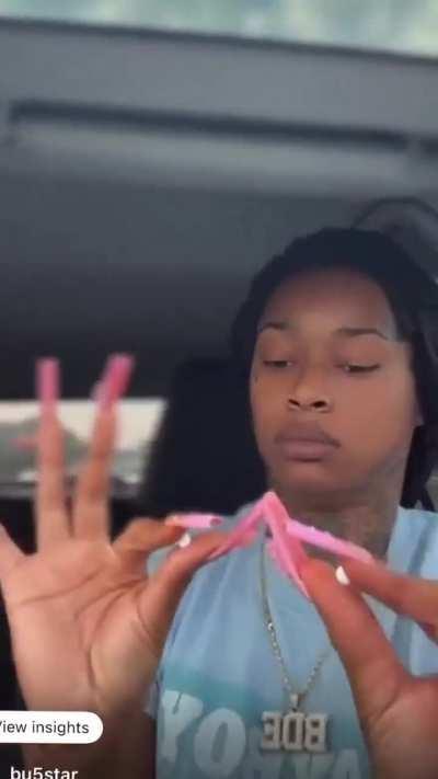 Bu5tar getting lit off them oxys