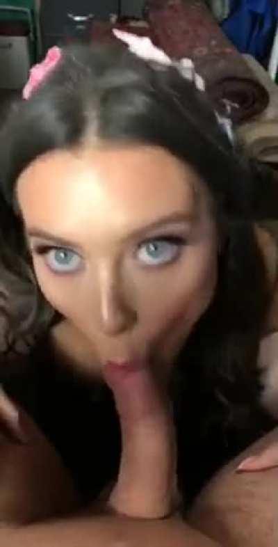 Homemade Porn - Beautiful Brunette Babe Lana Rhoades Giving A Blowjob