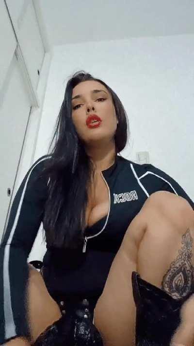 Who wants this dick in their ass?