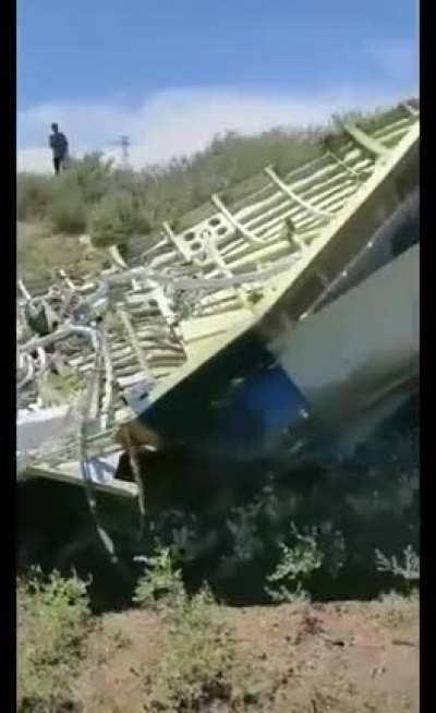 老乡们喜获神舟十二整流罩,卖点赚点金币