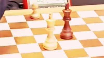 chess king sacrifice