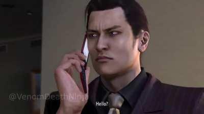 Lady Dimitrescu phones Mine (credit to @VenomDeathNlNJA on Twitter)