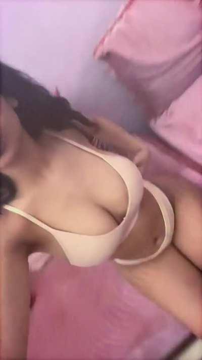 I'm home alone.. please cum over