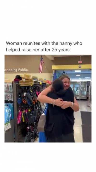 The moment she realized!