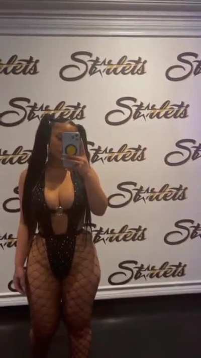 🖤🍑