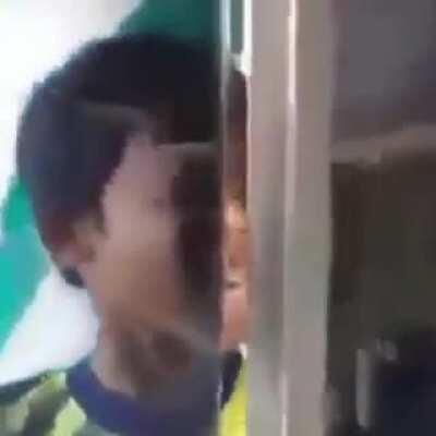 :V e mais nada a declarar. (Não uso muito o reddit e entrei recentemente nesse grupo, se isso for contra as regras alguém me avisa <3)