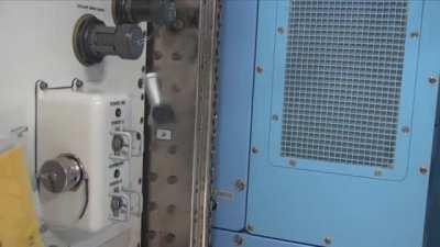 This is what happens when you undo a handle in space!