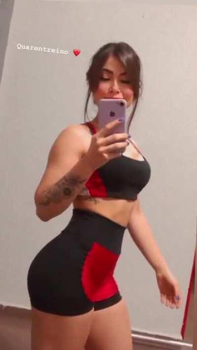 Karina Nanny (Irmã do Alanzoka)