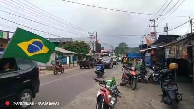 Konvoi suporter Brazil di Manokwari, Papua Barat 🇮🇩 (⭐⭐⭐🇧🇷⭐⭐⭐)