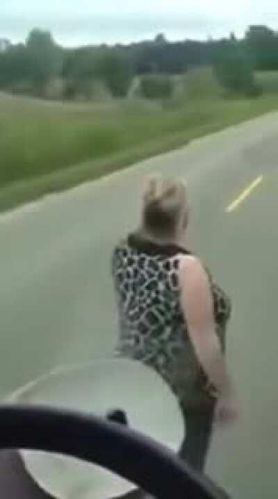 This crazy lady's dispute with garbage man