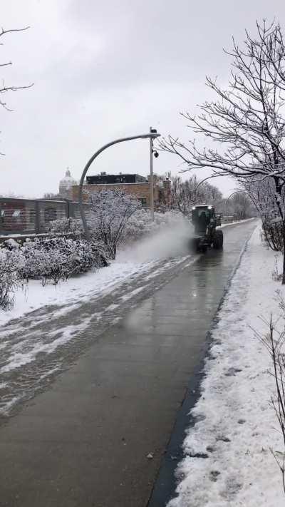Tiny plow on the 606