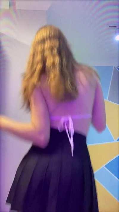 I'm so horny would you help me