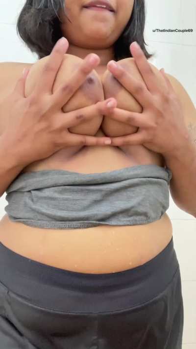 Have you ever seen juicy Indian boobs like mine?