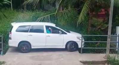 Индусик который смог..