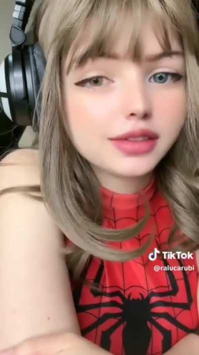 Algum herói pra postar esse vídeo aqui ?