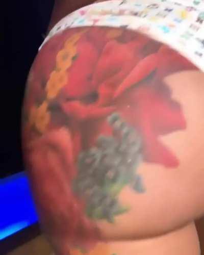 Wish To Be Close To Her like Like that