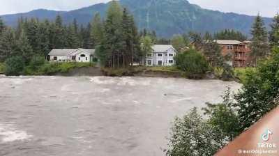 mendenhall river flood, ak, 8/2023 (timelapse of 6 hours)
