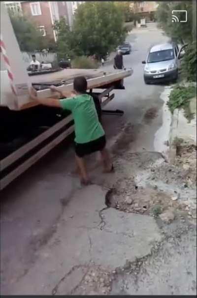 Car broke down, but luckily the recovery vehicle arrived