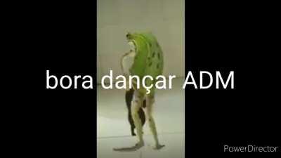 Eu que fiz ( nossa como eu sou sisterboxer 🤡🤡🤡 )