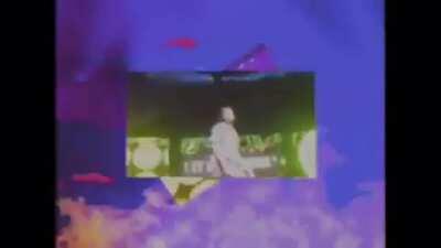 let’s listen to one of, if not the most iconic leaks while waiting for wlr