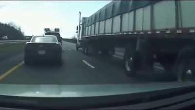 A perfect example of a traffic safety violation