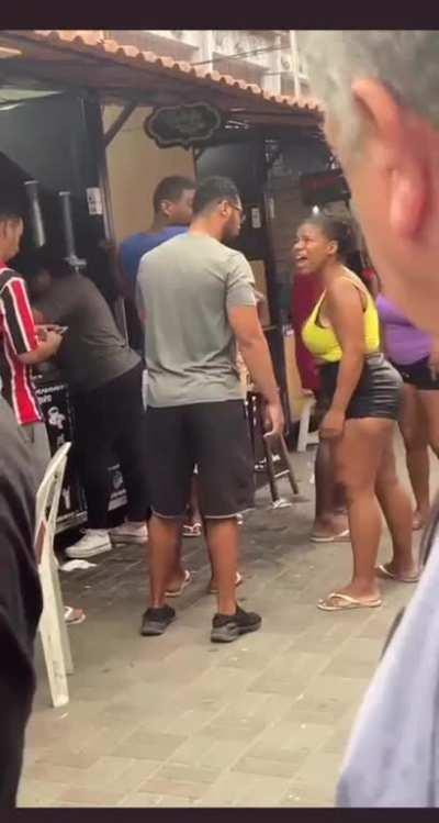 mad girlfriend hits hard