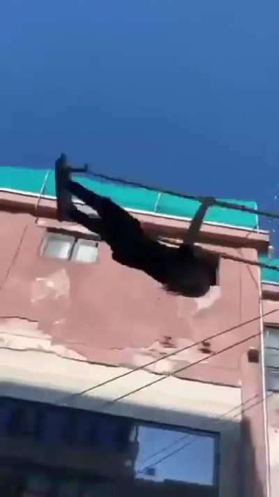 Wait for it…Waaait~ for it…