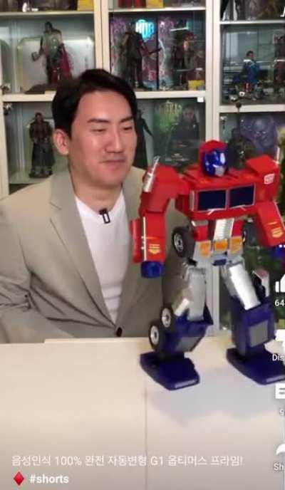 Hey Optimus prime! Covert! 🤩😱