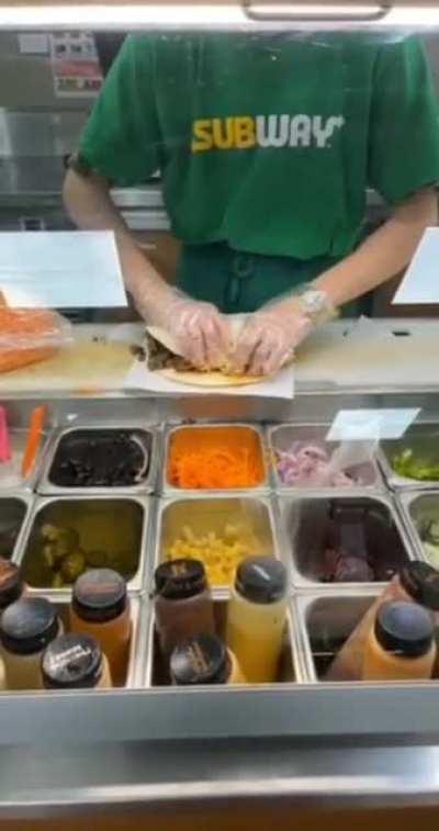 Чёта перехотелось есть. Спасибо!