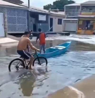 Olha a onda, olha a onda 👏👏