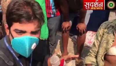 Delhi: In Bhadola village of Adarsh Nagar, Hamid and Chand Ansari kill Sushil with knives for playing bhajan loudly.