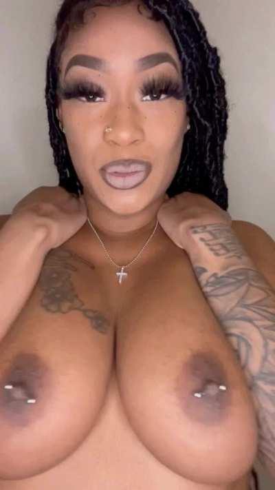 Cum on my tits please.