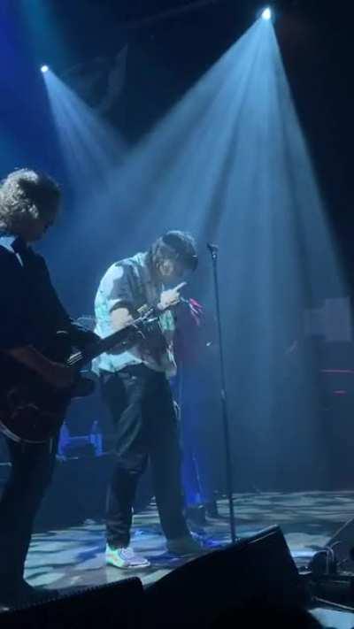 Ode to the Mets from the NYC last night - & Julian king of forgetting his own lyrics