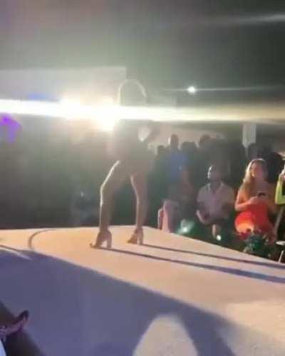 she built like an Amazonian