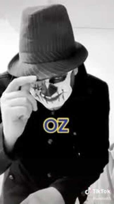 Everyone at the self-help group please say hi to Oz