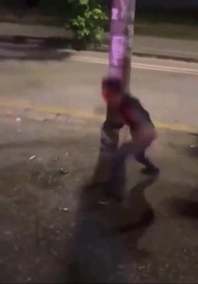 o meu mano gastou o especial a toa