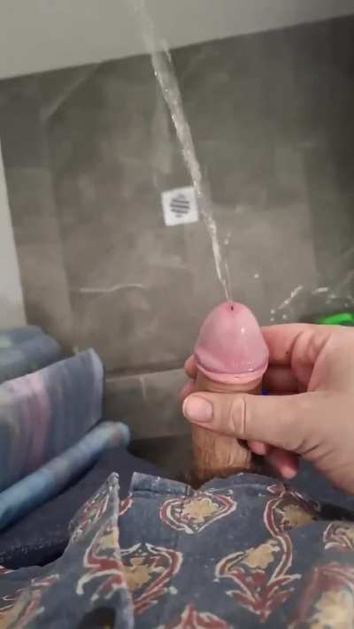 Another shower pee for y'all 😉💦