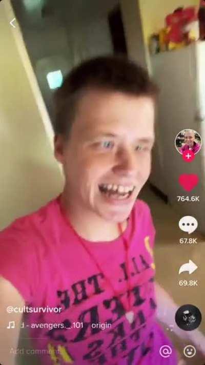 I can’t tell if this is a women or man