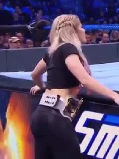 CHAMP OF BOOTY