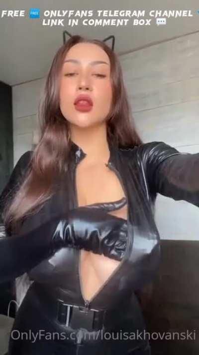 louisa khovanski 💎 free onlyfans telegram channel 💎 link in comments 💬