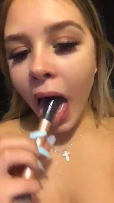 21[F4M] I’m a special Video to every guy who Upv*te this post, comment Done and lmk thru Sn*p👻: Mickey12cas ,, Snapchatsextss,,