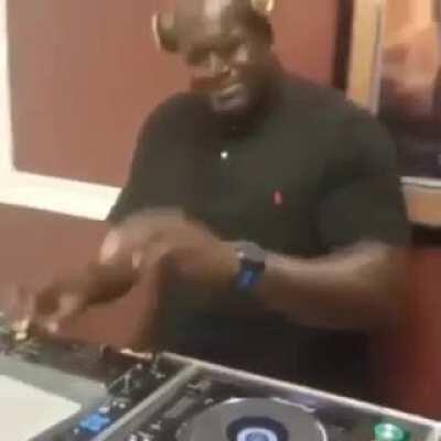 Lucio when someone is low on HP